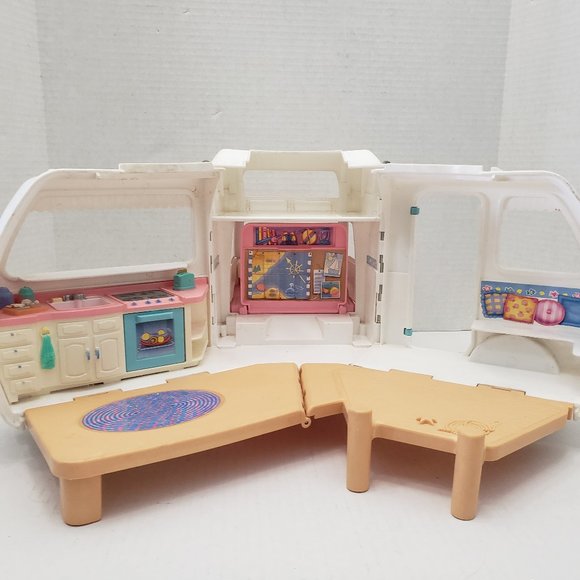 Vintage Fisher Price RV Loving Family Vacation Camper 1998 90s Y2K 2000 - Picture 3 of 16